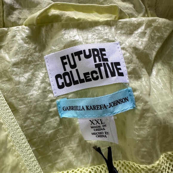 Women's FUTURE COLLECTIVE Yellow Hooded Rain Jacket XXL - Picture 4 of 13